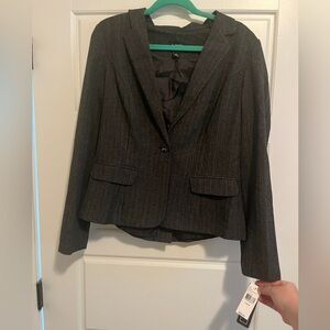 NWT Gray/Black heathered blazer